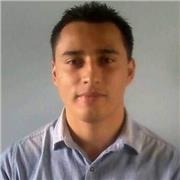 Estudiante con conocimientos en programación y bases de datos